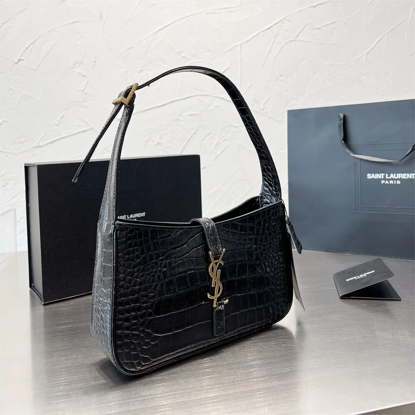 saint laurent le 5 À 7 smooth leather hobo bag | copy version saint laurent le 5 À 7 smooth leather hobo bag | copy version